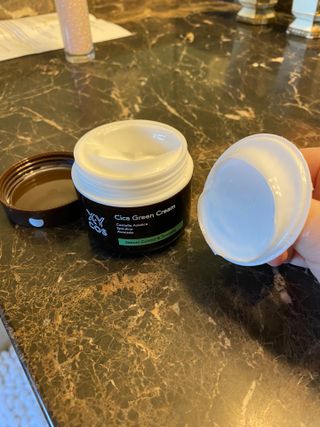 [XYCOS] Cica Green Cream (Vegan) — 5점을 준 리뷰어가 2022년 4월 올린 사용 사진
