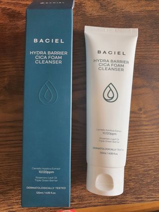 바시엘 BACIEL 바시엘 이드라 배리어 시카 폼 클렌저 120ml — 5점을 준 리뷰어가 2021년 9월 올린 사용 사진
