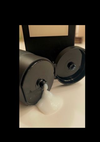 나인레스 매지나인 필 업 실크 트리트먼트 200ml 6.76 fl. 온스 유형에 남겨 — 5점을 준 리뷰어가 2022년 1월 올린 사용 사진