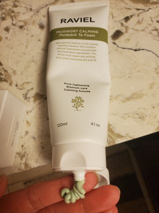 라비엘 머그워트 그린머드 팩투폼 페이스 클렌저, 4.1fl oz(120ml), 2-in-1 멀티 클렌저 — 5점을 준 리뷰어가 2022년 9월 올린 사용 사진
