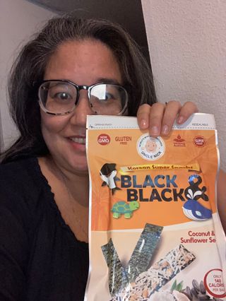 UNCLE NICK 한국 슈퍼 스낵 블랙 &amp; 블랙 김 스낵 — 5점을 준 리뷰어가 2021년 11월 올린 사용 사진