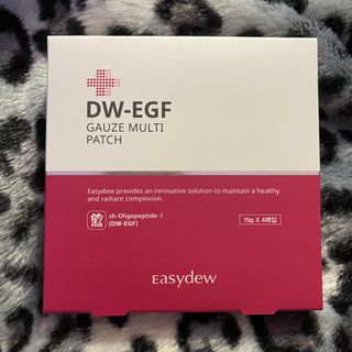 이지듀 DW-EGF 멀티 페이셜 시트 마스크 - 0.53 FL OZ 4EA — 5점을 준 리뷰어가 2021년 8월 올린 사용 사진
