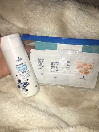 DR81Luvskin2much님이 올린 리뷰 사진 3