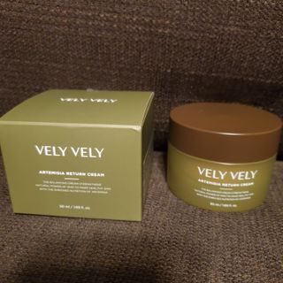 VELY VELY Artemisia Return Cream — 5점을 준 리뷰어가 2021년 4월 올린 사용 사진