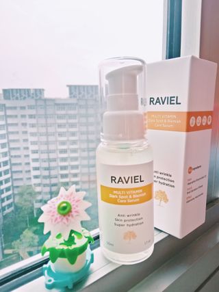 라비엘 멀티 비타민 다크 스팟 &amp; 블레미쉬 케어 페이스 세럼 모든 피부용 1.7 fl oz — 5점을 준 리뷰어가 2022년 12월 올린 사용 사진