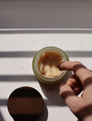 VELY VELY Artemisia Return Cream — 5점을 준 리뷰어가 2021년 4월 올린 사용 사진