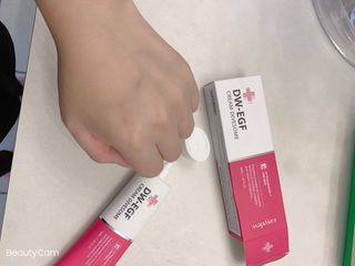 이지듀 DW-EGF 크림 다이브썸 1.69 Fl.Oz — 5점을 준 리뷰어가 2021년 7월 올린 사용 사진