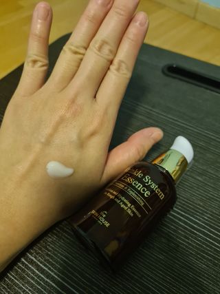 [THE SKIN HOUSE] Wrinkle System Essence — 5점을 준 리뷰어가 2022년 7월 올린 사용 사진