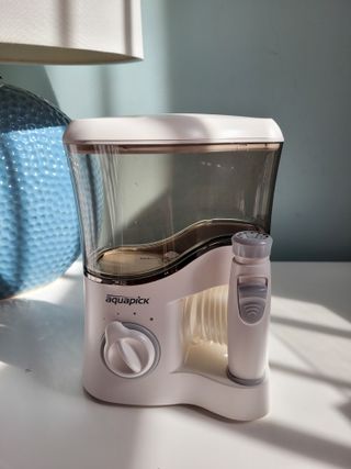 Aquapick AQ-350 물 Flosser 전기 치과 수조 치아 용 전문 구강 세정기 — 4점을 준 리뷰어가 2022년 4월 올린 사용 사진