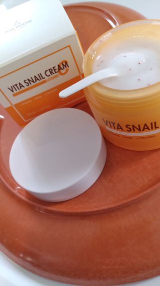 [THE SKIN HOUSE] Vita Snail Cream — 5점을 준 리뷰어가 2022년 3월 올린 사용 사진