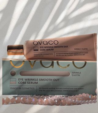 오바코 ovaco eye wrinkle smooth out serum — 5점을 준 리뷰어가 2022년 2월 올린 사용 사진