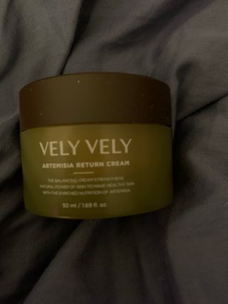 VELY VELY Artemisia Return Cream — 5점을 준 리뷰어가 2021년 4월 올린 사용 사진