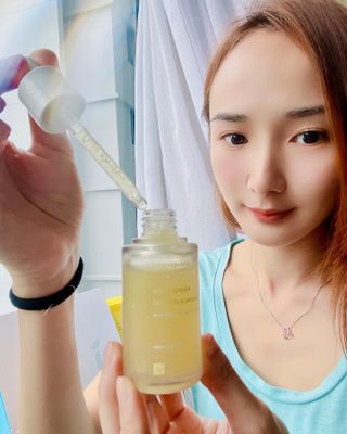 페이스리퍼블릭 페이스 리퍼블릭 비타 캡슐 루미너스 세럼_sg — 5점을 준 리뷰어가 2021년 11월 올린 사용 사진