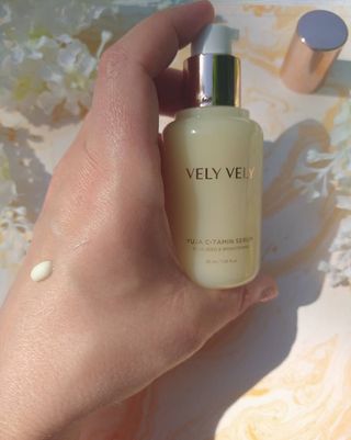 VELY VELY Yuja C-Tamin Serum — 5점을 준 리뷰어가 2021년 4월 올린 사용 사진