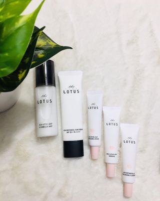 더 퓨어 로터스 제주 식물 선크림 / 제주 연잎 &amp; 동백 미스트 / 순수한 연꽃 어메니티 세트 — 5점을 준 리뷰어가 2022년 7월 올린 사용 사진