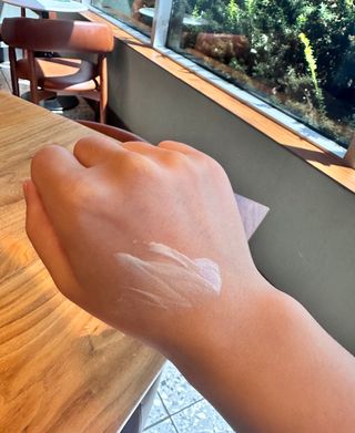 바노바기 코스메틱 바노바기 밀크씨슬 리페어 시카 폼 클렌저 플러스 120ml + 선스크린 플러스 50ml — 4점을 준 리뷰어가 2023년 8월 올린 사용 사진