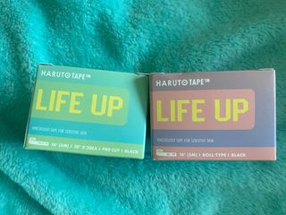 HARUTO 하루토 라이프 UP 엑스트라 센서티브 키네시올로지 테이프 — 4점을 준 리뷰어가 2023년 2월 올린 사용 사진