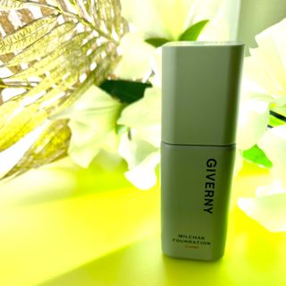 지베르니 밀착 커버 파운데이션 30ml + 밀착 커버 쿠션 본 제품 — 5점을 준 리뷰어가 2023년 9월 올린 사용 사진