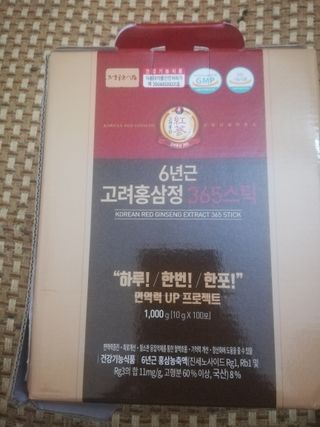 정원삼 6년근 고려홍삼정 365스틱 — 4점을 준 리뷰어가 2021년 11월 올린 사용 사진