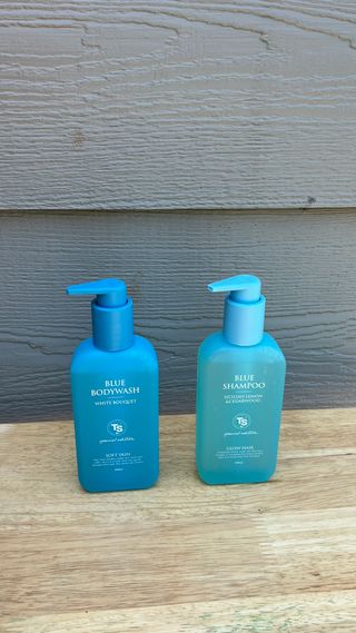 TS 블루에디션(샴푸200ml+바디워시200ml SET) — 4.5점을 준 리뷰어가 2023년 6월 올린 사용 사진
