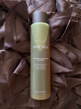VELY VELY Artemisia Balance Essence — 5점을 준 리뷰어가 2021년 4월 올린 사용 사진