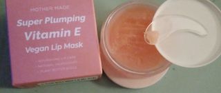 마더메이드 [어머니 만든] 슈퍼 플럼 핑 Vit E 비건 립 마스크 _E — 3점을 준 리뷰어가 2021년 2월 올린 사용 사진