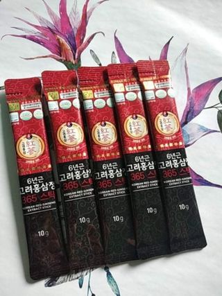 정원삼 6년근 고려홍삼정 365스틱 — 5점을 준 리뷰어가 2021년 11월 올린 사용 사진