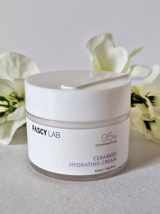 파시랩 USA_[FASCY LAB] 세라마이드 하이드레이팅 크림 — 5점을 준 리뷰어가 2022년 1월 올린 사용 사진