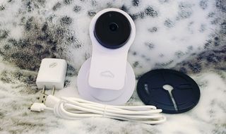 온습도 모니터와 스마트 리모컨이 탑재된 EGLOO cam S4 1080P Wi-Fi 스마트 카메라 — 5점을 준 리뷰어가 2021년 5월 올린 사용 사진