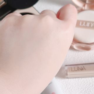 【AK BEAUTY 공식】 도자기 피부 만들기 올인원 베이스 세트 — 4.5점을 준 리뷰어가 2022년 10월 올린 사용 사진