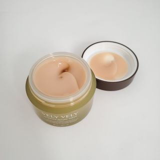 VELY VELY Artemisia Return Cream — 5점을 준 리뷰어가 2021년 4월 올린 사용 사진