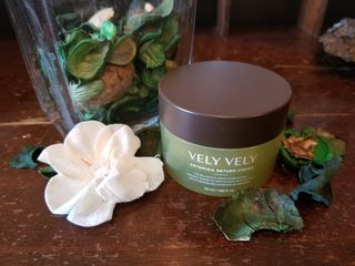 VELY VELY Artemisia Return Cream — 5점을 준 리뷰어가 2021년 4월 올린 사용 사진