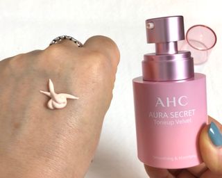 AHC 아우라 시크릿 톤업 벨벳 — 4.5점을 준 리뷰어가 2021년 4월 올린 사용 사진