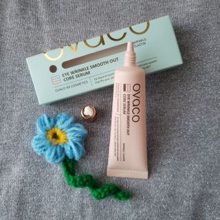 오바코 ovaco eye wrinkle smooth out serum — 4점을 준 리뷰어가 2022년 1월 올린 사용 사진