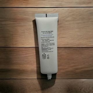 바노바기 코스메틱 바노바기 밀크씨슬 리페어 시카 선스크린 플러스 50ml — 5점을 준 리뷰어가 2023년 11월 올린 사용 사진