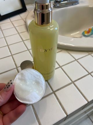 VELY VELY Yuja C-Tamin Toner — 4점을 준 리뷰어가 2021년 4월 올린 사용 사진
