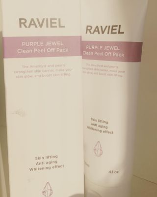 라비엘 RAVIEL 퍼플 쥬얼 클린 필 오프 팩, 마일드 블랙헤드 리무버, 4.1 fl oz(120ml) — 3.5점을 준 리뷰어가 2022년 8월 올린 사용 사진