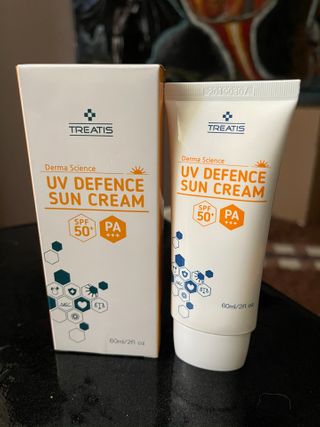 트리티스 US [TREATIS] UV Defence Sun Cream PA+++ / SPF50+ — 4점을 준 리뷰어가 2021년 2월 올린 사용 사진