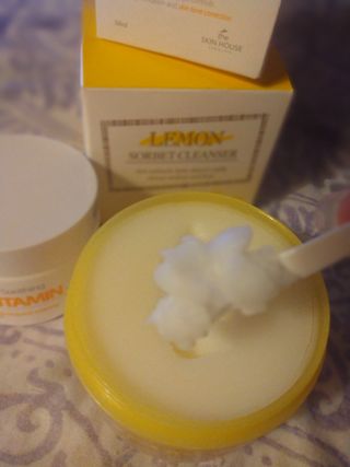 [THE SKIN HOUSE] Lemon Sorbet Cleanser, Aloe Soothing Vitamin Gel — 5점을 준 리뷰어가 2021년 12월 올린 사용 사진