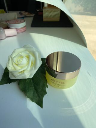 VELY VELY Yuja C-tamin Cream — 5점을 준 리뷰어가 2021년 5월 올린 사용 사진