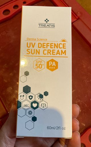 트리티스 US [TREATIS] UV Defence Sun Cream PA+++ / SPF50+ — 5점을 준 리뷰어가 2021년 2월 올린 사용 사진