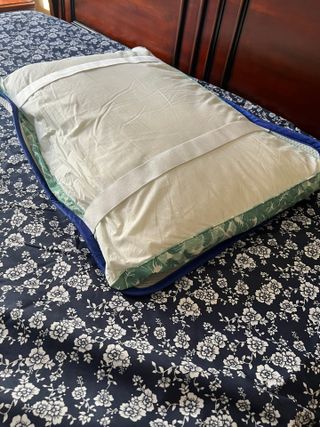 (Blue) dearNa Travel Pillowcase Easy-to-Attach Washable Pillow Cover for Skincare Protection — 5점을 준 리뷰어가 2024년 11월 올린 사용 사진