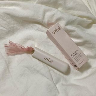ATHE AUTHENTIC AIRY LIP BALM / 비건립밤 / 어센틱립밤 / 에어리립밤 (수정 요청) — 5점을 준 리뷰어가 2022년 8월 올린 사용 사진