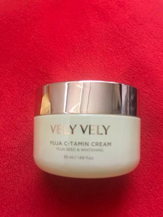VELY VELY Yuja C-tamin Cream — 5점을 준 리뷰어가 2021년 4월 올린 사용 사진