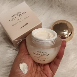Jutanhak 안티에이징 멜라 크림 50ml / 1.69oz 잡티 &amp; 다크 스팟 케어 하이드레이팅 크림 — 5점을 준 리뷰어가 2023년 6월 올린 사용 사진