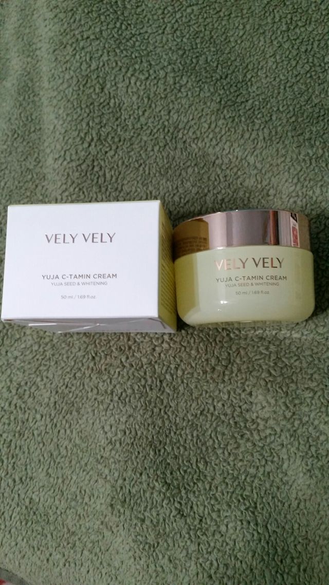 VELY VELY Yuja C-tamin Cream 리뷰 사진