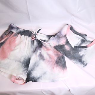 noflik Tie Dye Short Set-여성용 타이 다이 라운지 세트 — 3.5점을 준 리뷰어가 2021년 7월 올린 사용 사진