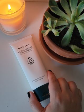 바시엘 BACIEL 바시엘 하이드라 베리어 시카 크림 — 4.5점을 준 리뷰어가 2021년 4월 올린 사용 사진