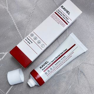 라비엘 아세로라 &amp; 스네일 뮤신 다크 스팟 케어 크림 1.7 fl oz (50ml), 스네일 뮤신 &amp; 히알루론산 — 3점을 준 리뷰어가 2022년 12월 올린 사용 사진