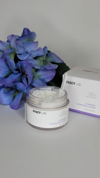 파시랩 USA_[FASCY LAB] 세라마이드 하이드레이팅 크림 — 4.5점을 준 리뷰어가 2021년 9월 올린 사용 사진